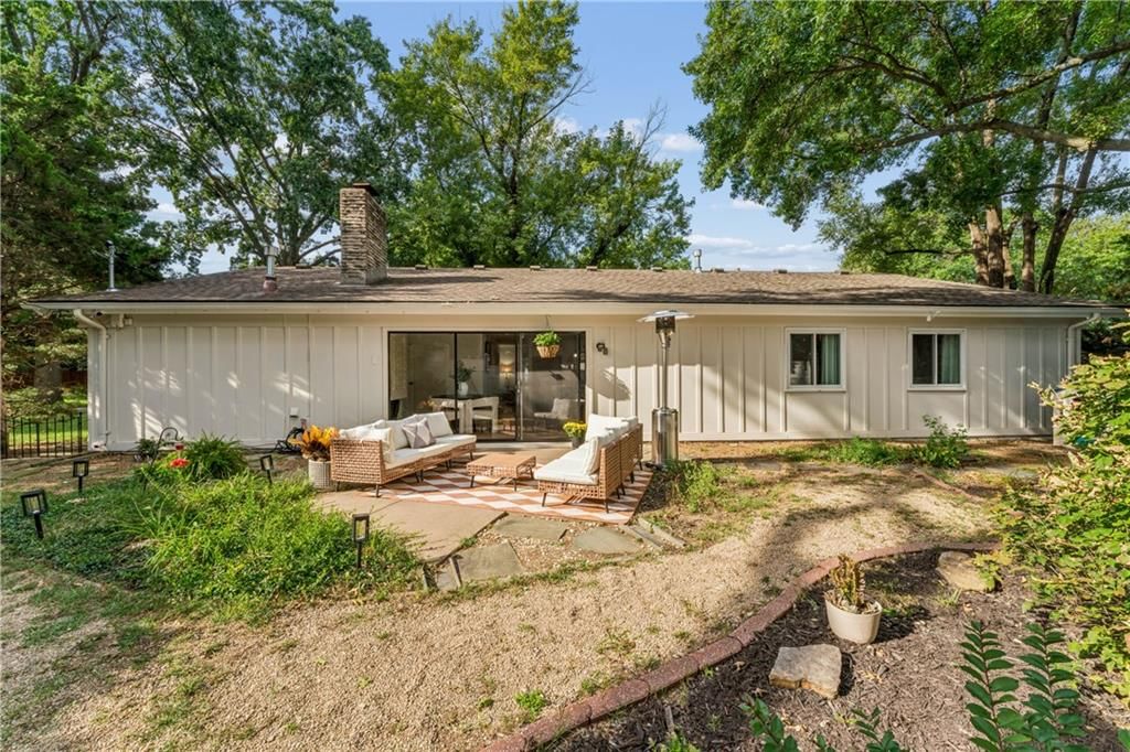 6100 W 88th Street — photo 33