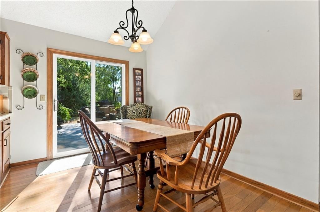 1036 S Lindenwood Drive — photo 12