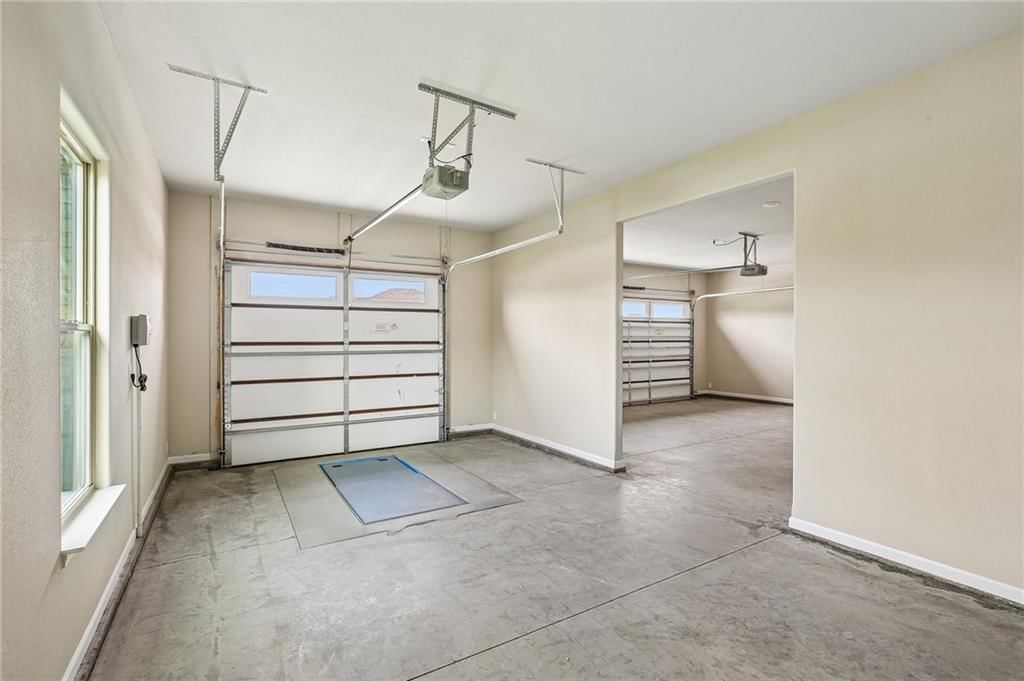 8435 Pickering Street — photo 37