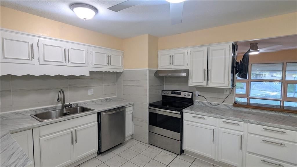 10901 BRISTOL Terrace — photo 15