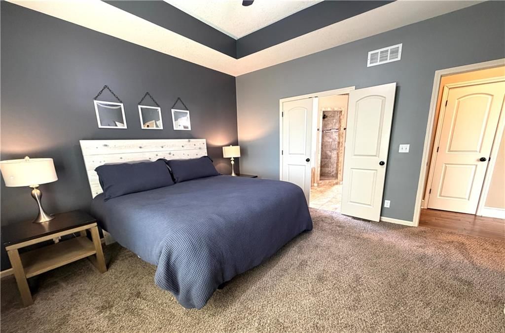 561 N Evergreen Street — photo 11