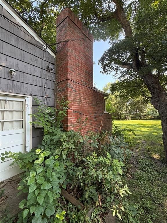 6917 W 69th Street — photo 28