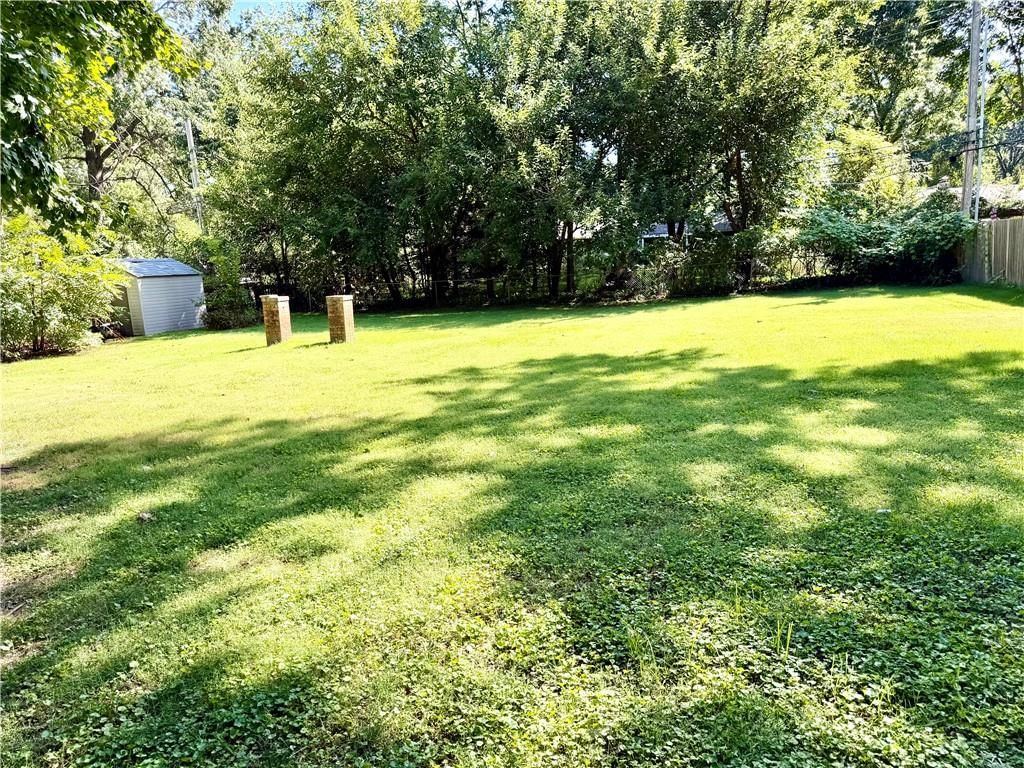 6917 W 69th Street — photo 29