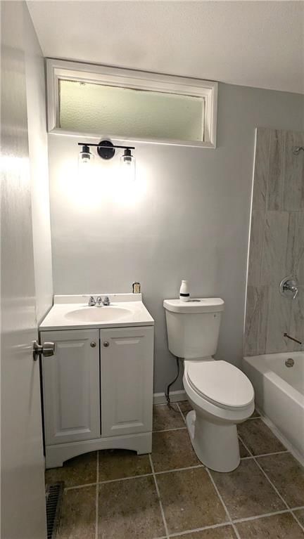 9320 OAKLAND Avenue — photo 20