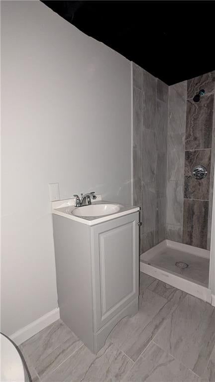 9320 OAKLAND Avenue — photo 35