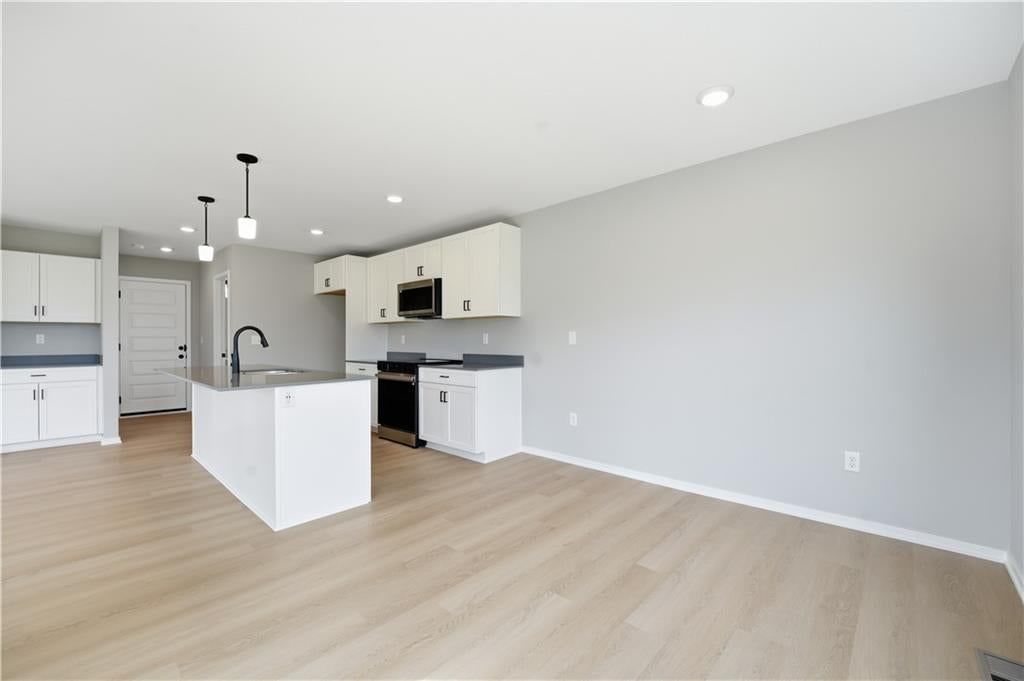 1309 SE Windbreak Drive — photo 17