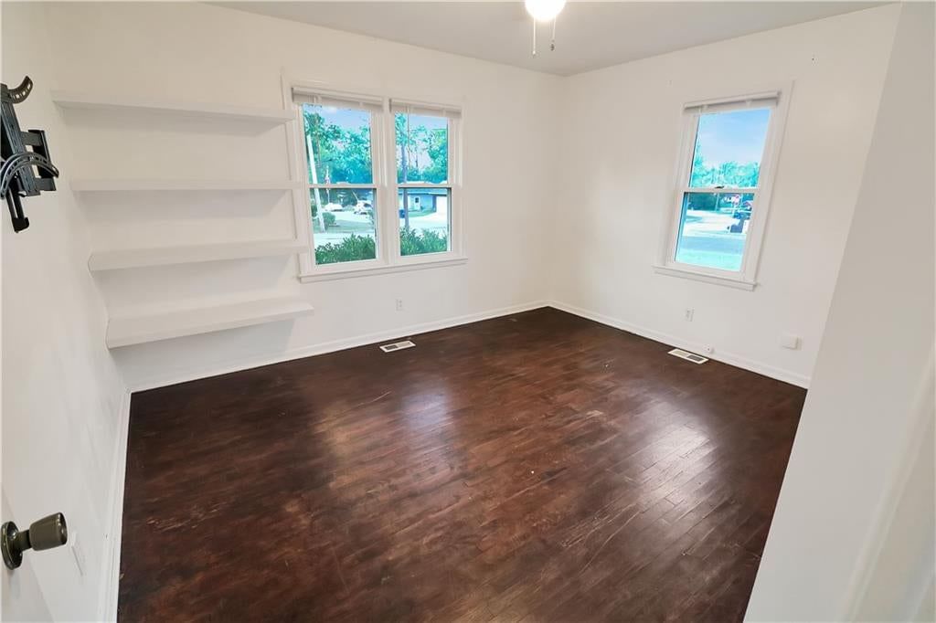 501 Salem Avenue — photo 6