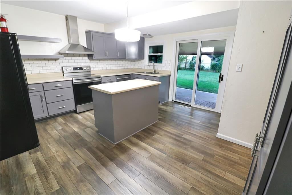 501 Salem Avenue — photo 14