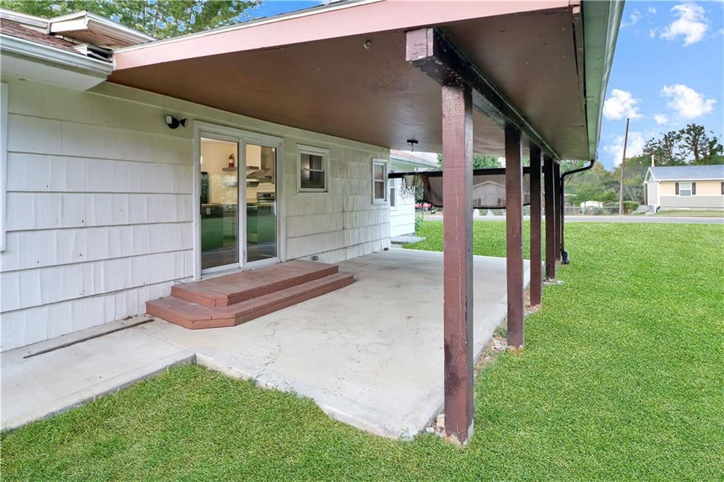 501 Salem Avenue — photo 21