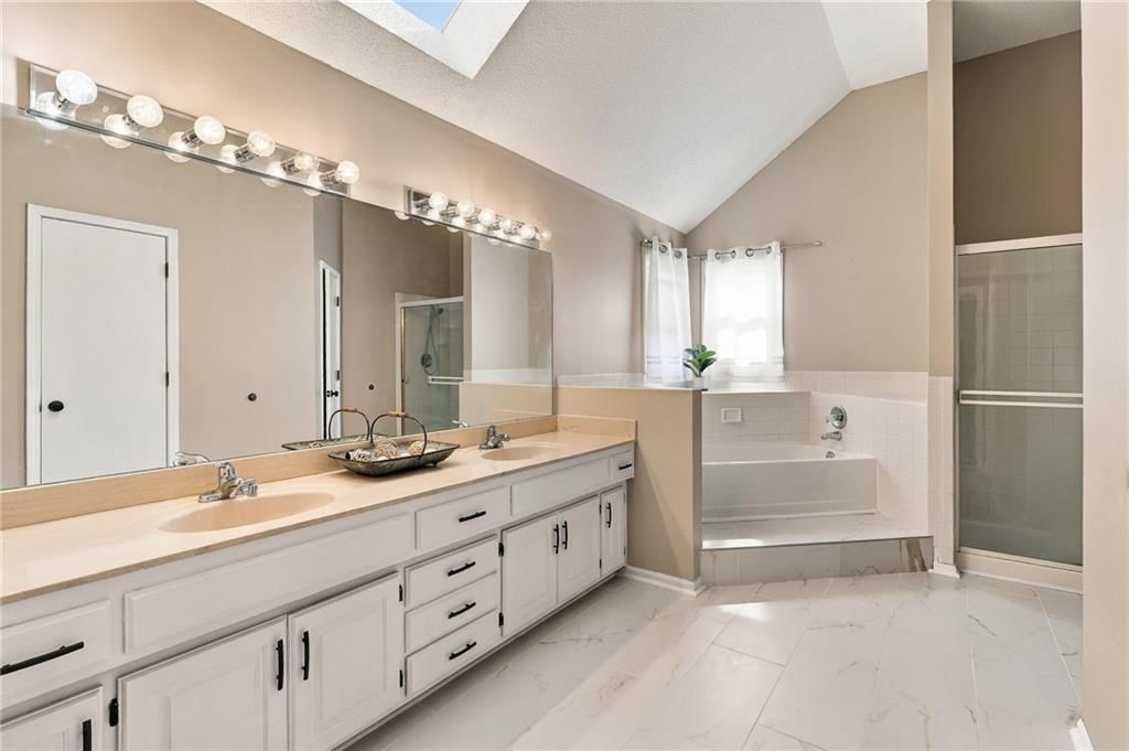 13309 W 116th Street — photo 32