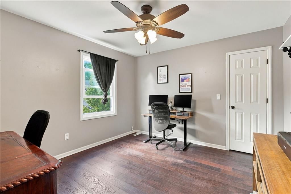 13309 W 116th Street — photo 35