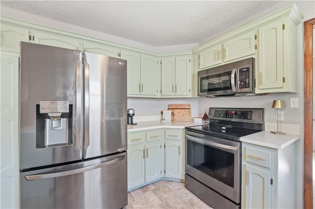 6821 T Gabbert Drive — photo 12