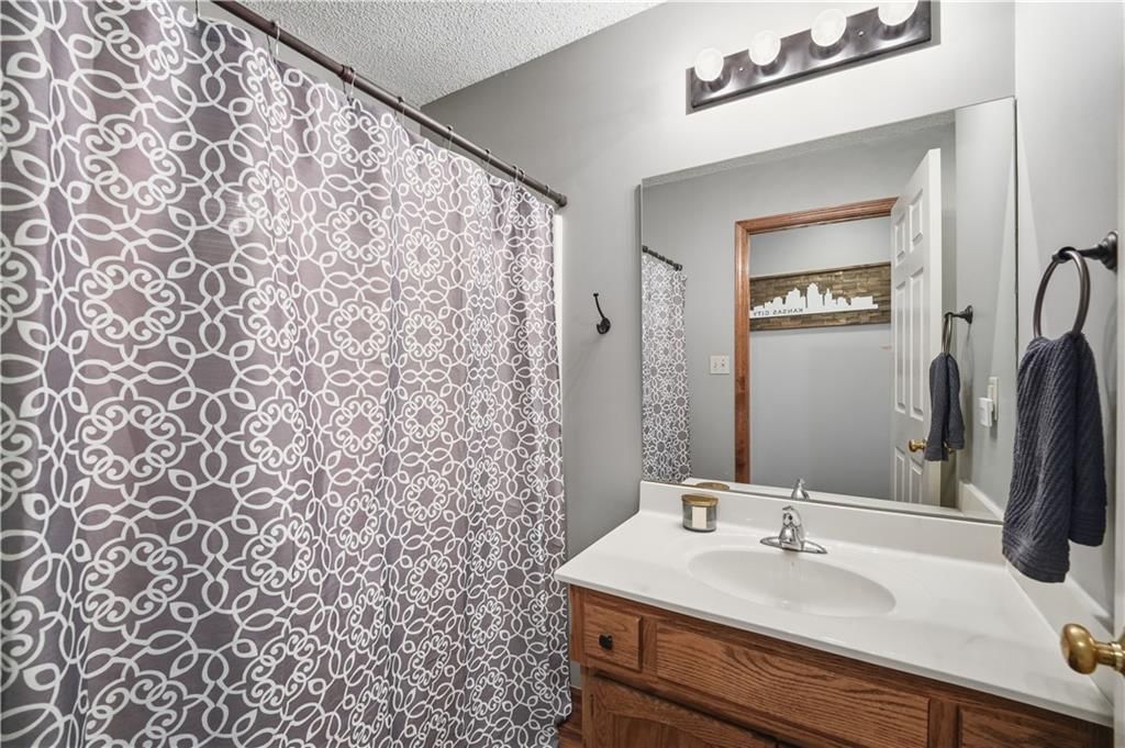 6821 T Gabbert Drive — photo 27