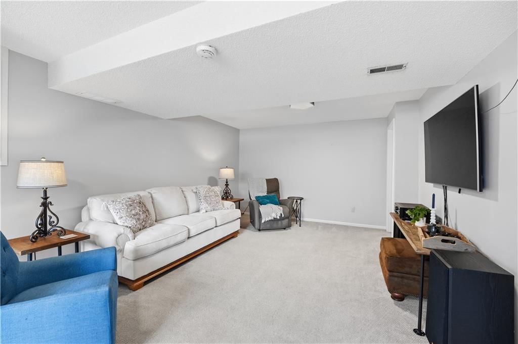6821 T Gabbert Drive — photo 33