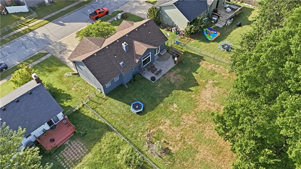 6821 T Gabbert Drive — photo 45