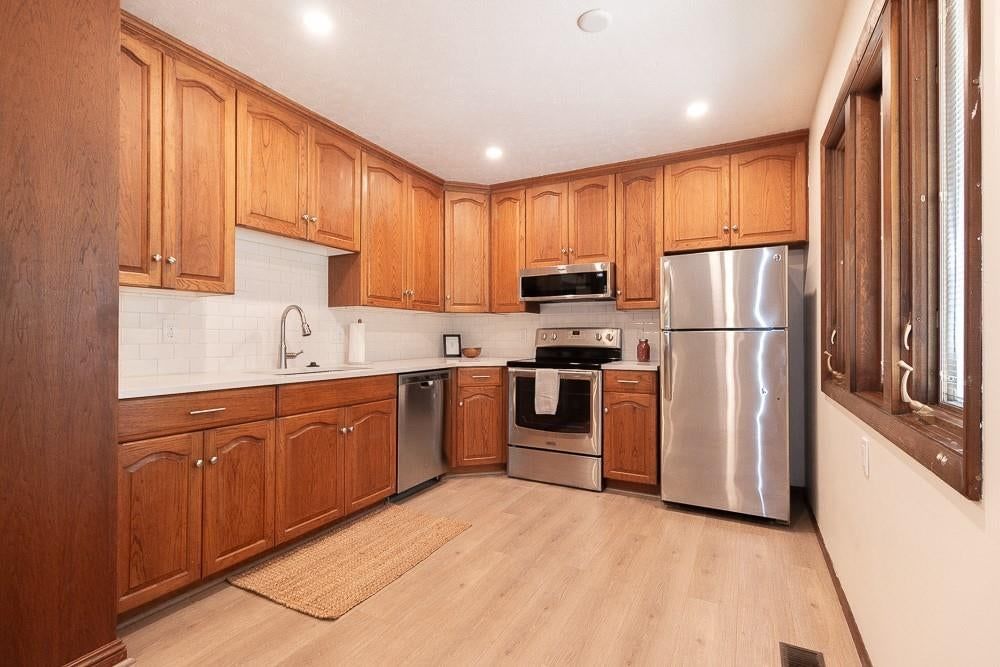 2737 Alabama Street — photo 15