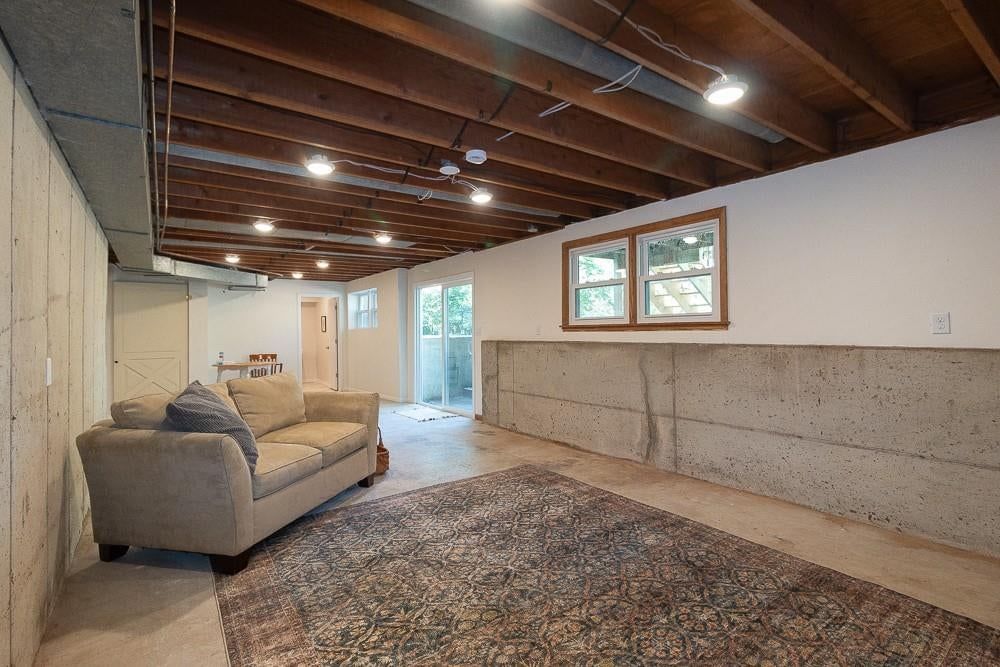 2737 Alabama Street — photo 28