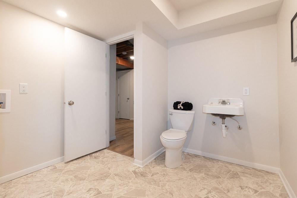 2737 Alabama Street — photo 30