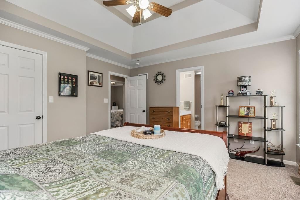 916 Cochise Drive — photo 16