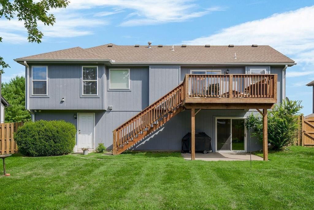 916 Cochise Drive — photo 29