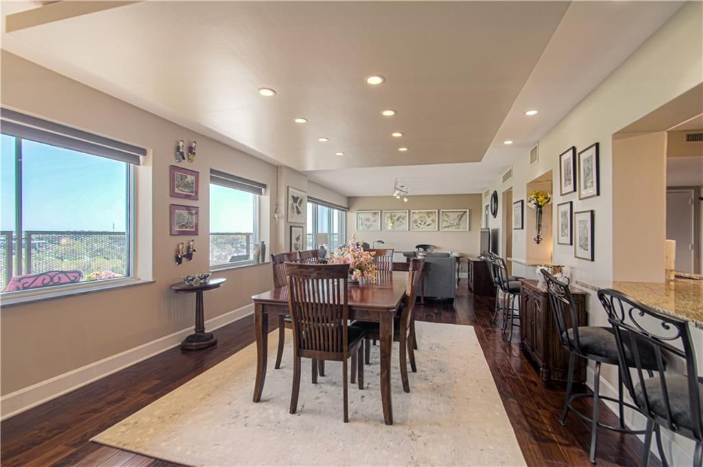 4550 Warwick Boulevard — photo 15
