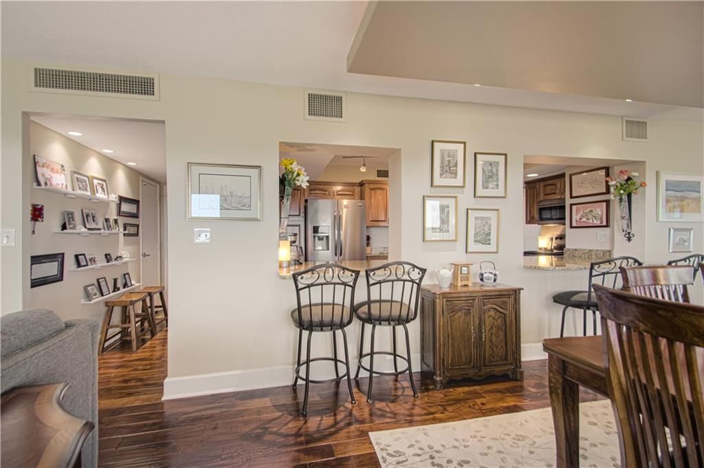 4550 Warwick Boulevard — photo 18