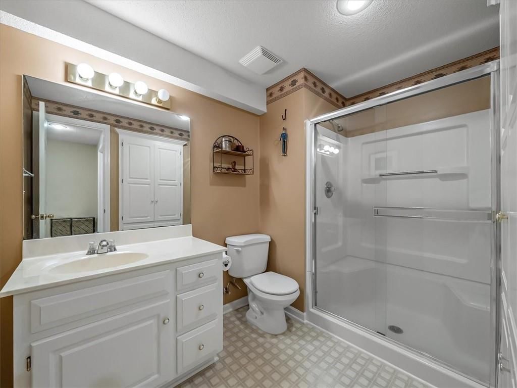 14140 W 114th Street — photo 19