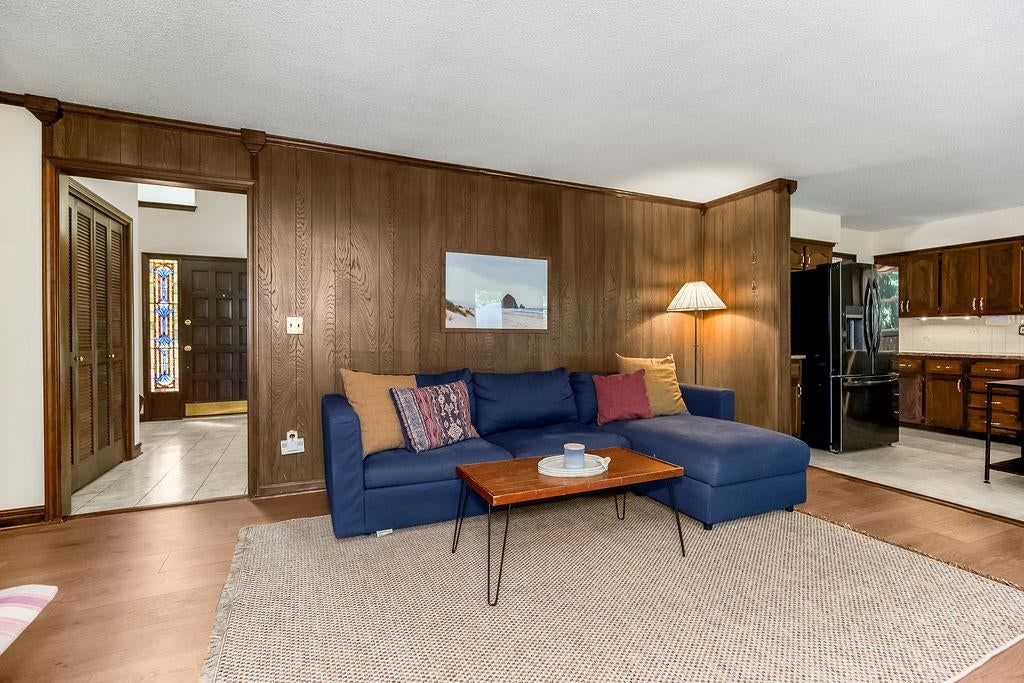 6102 Cottonwood Drive — photo 13