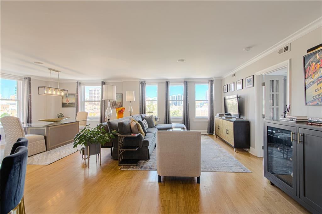 229 Ward Parkway — photo 36