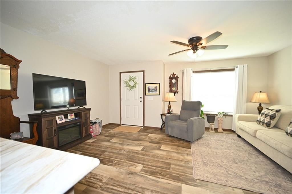 15490 NW 136th Street — photo 8
