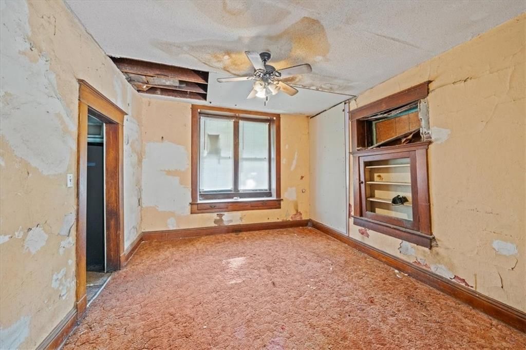 2811 Brooklyn Avenue — photo 5
