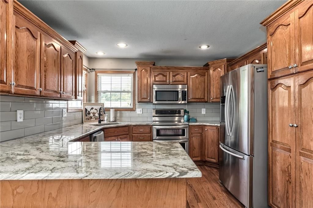 1804 WINCHESTER Drive — photo 9