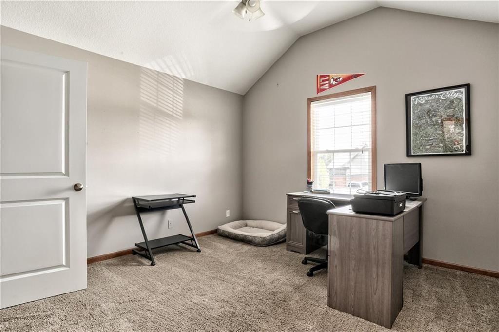 1804 WINCHESTER Drive — photo 20