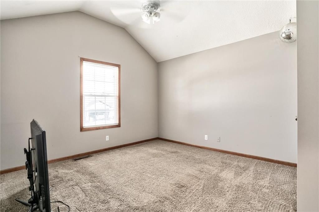 1804 WINCHESTER Drive — photo 21