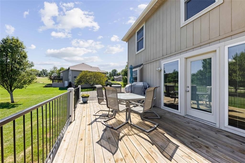 16109 Bluegrass Court — photo 38