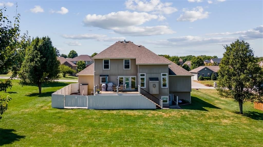 16109 Bluegrass Court — photo 43