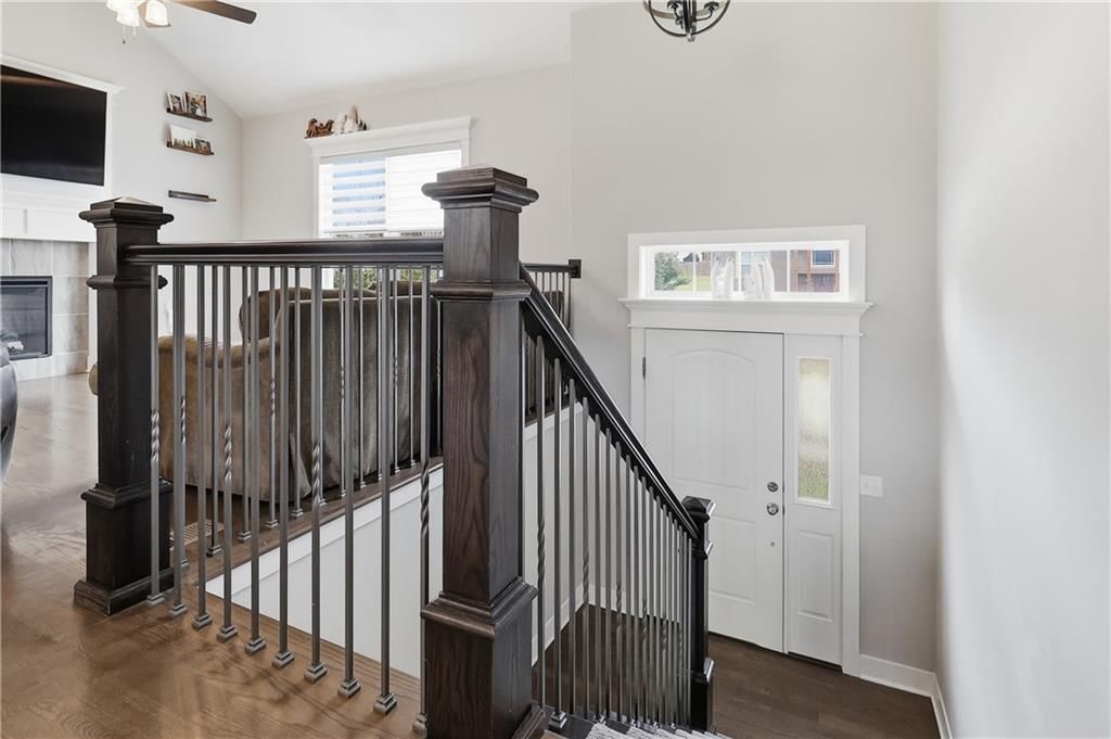 17904 Sunset Drive — photo 3