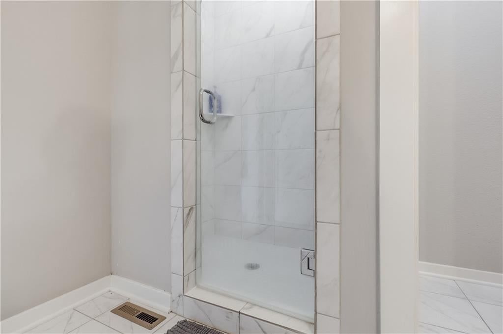 17904 Sunset Drive — photo 18