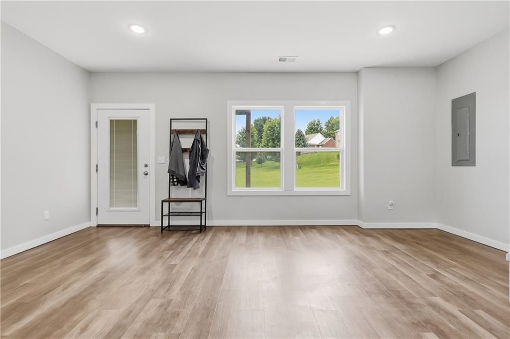 17904 Sunset Drive — photo 29