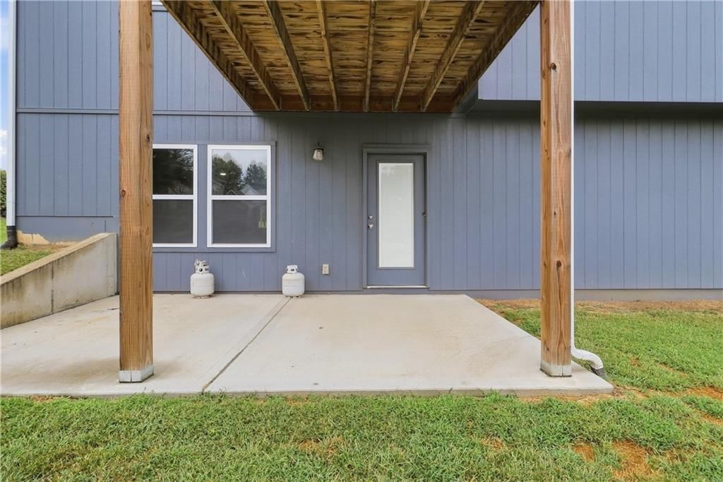 17904 Sunset Drive — photo 34