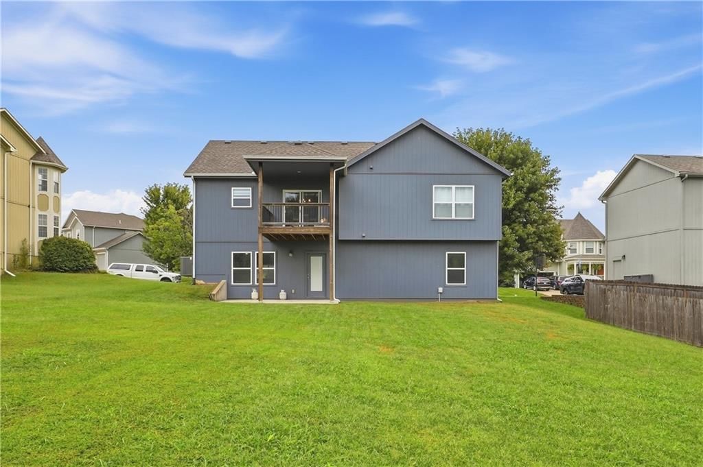 17904 Sunset Drive — photo 35