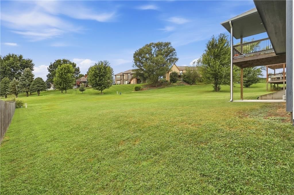 17904 Sunset Drive — photo 37