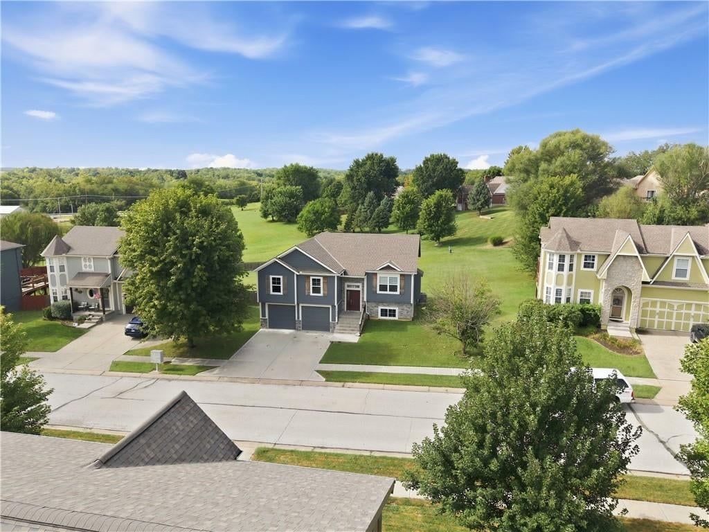 17904 Sunset Drive — photo 38