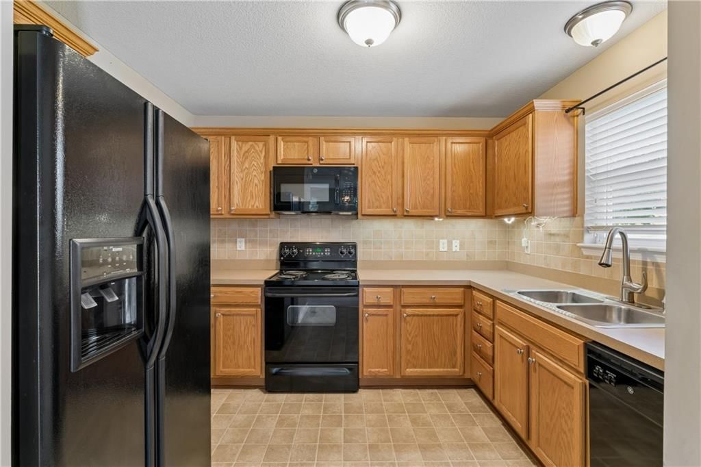 1818 NW 82nd Street — photo 19