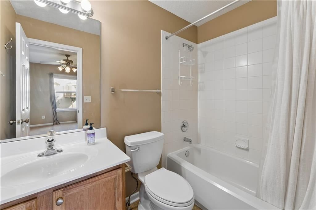 1818 NW 82nd Street — photo 29