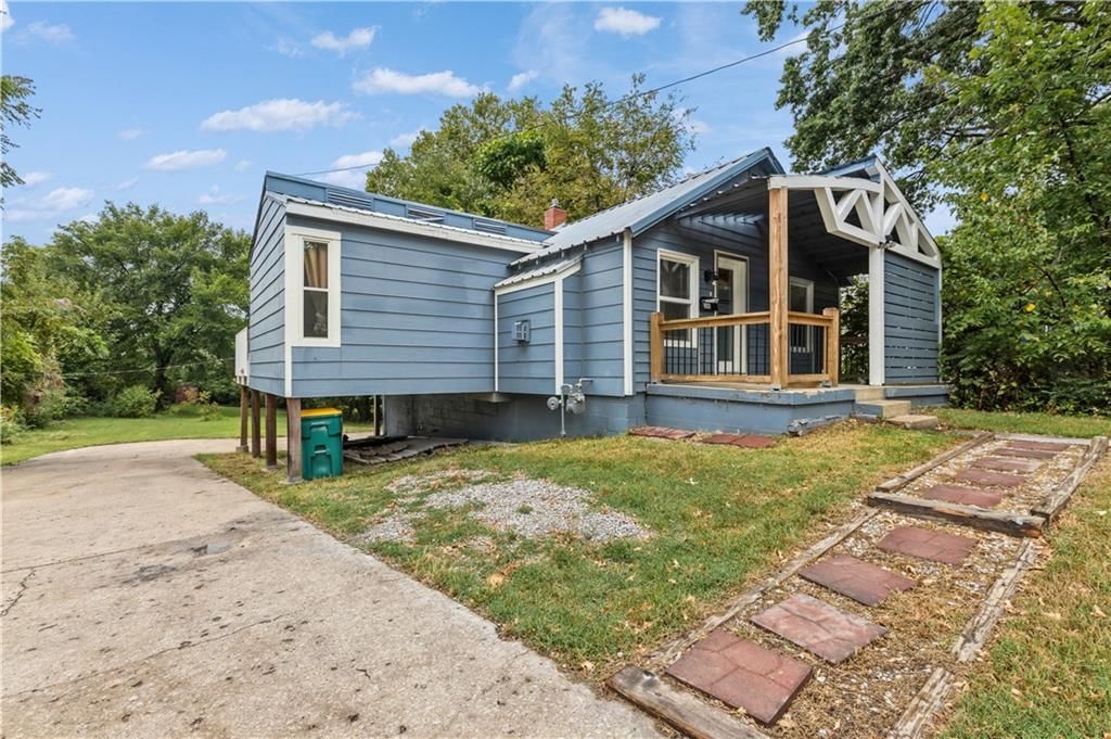 2600 N 43rd Street — photo 23