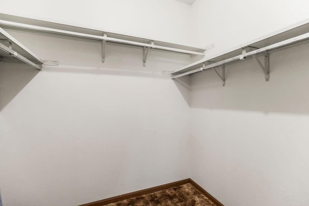 413 Sherwood Drive — photo 19