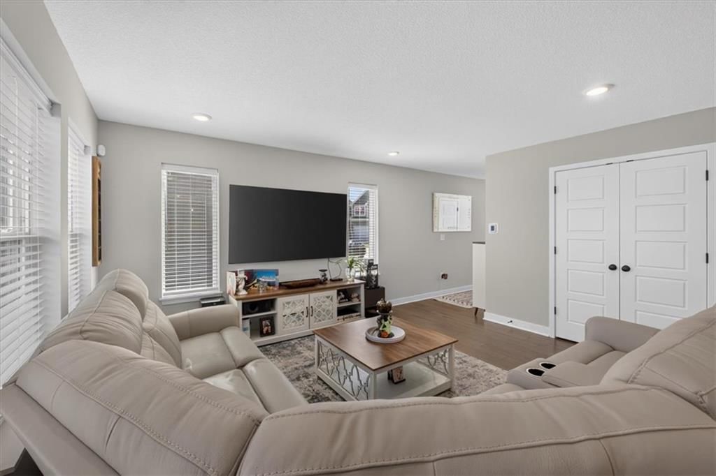 8724 SW Brickell Drive — photo 10