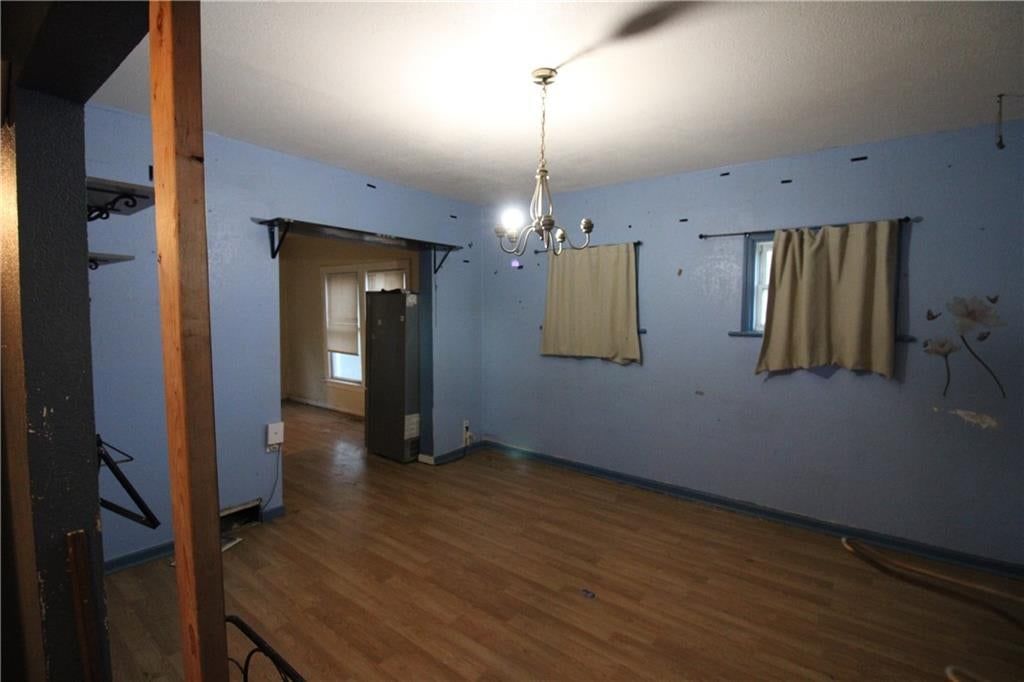 1044 Barnett Avenue — photo 9
