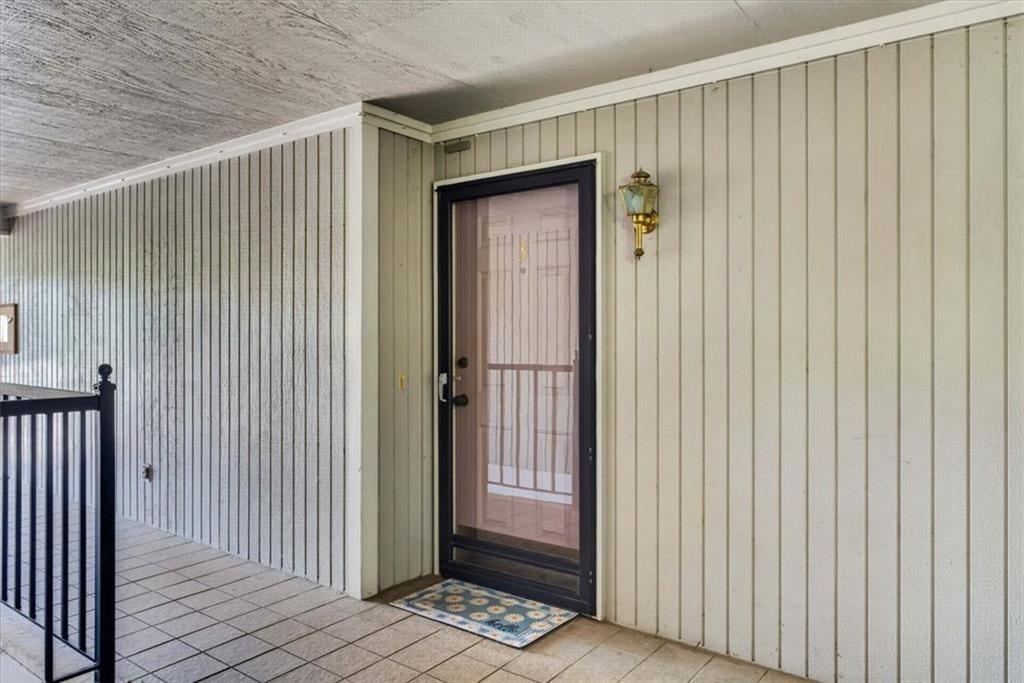 4311 S Megan Court — photo 5